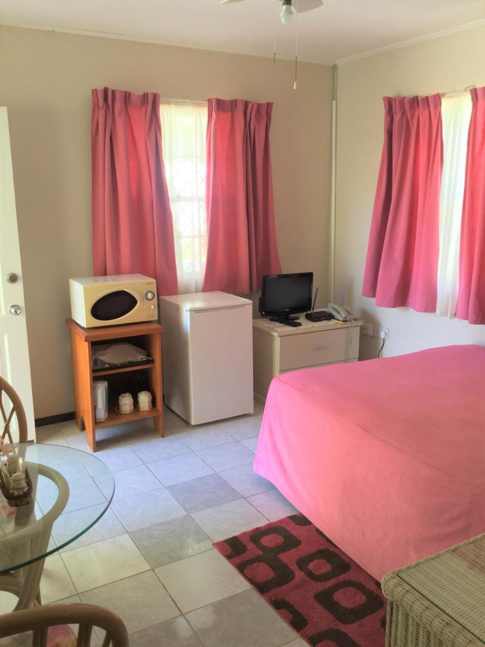 Rosewood Apartment Hotel Arnos Vale 외부 사진
