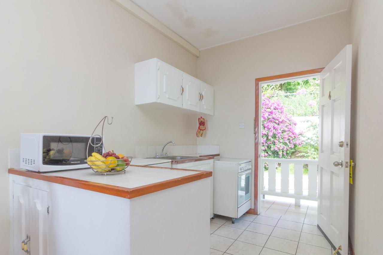 Rosewood Apartment Hotel Arnos Vale 외부 사진