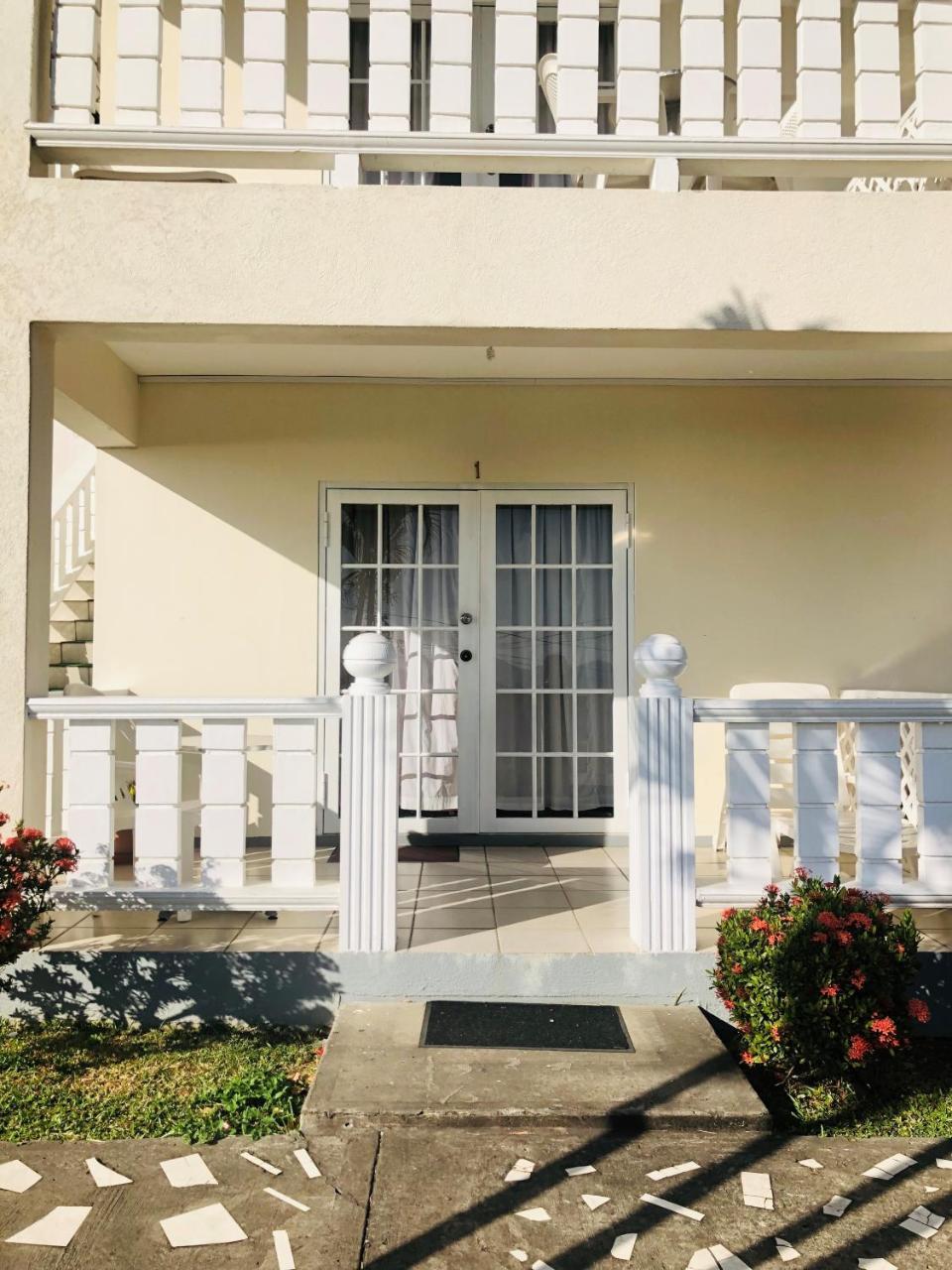 Rosewood Apartment Hotel Arnos Vale 외부 사진